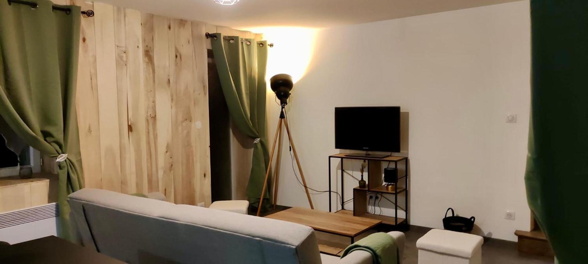 Appartement 2 Chambres Avec Wifi Centre De Descartes Eksteriør billede